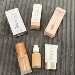 Charlotte Tilbury Airbrush Flawless Foundation - Warm Beige